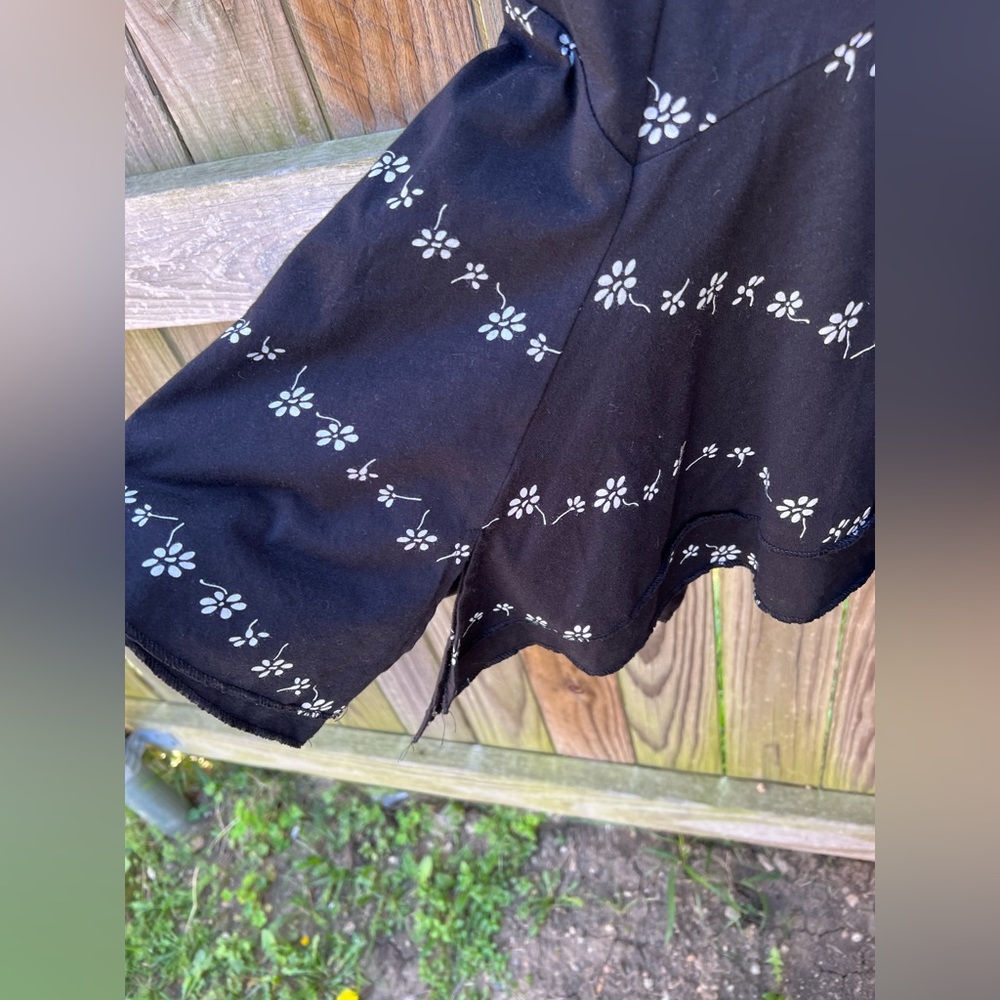 Black Floral Halter Neck Women’s Dress - Picture 8 of 15